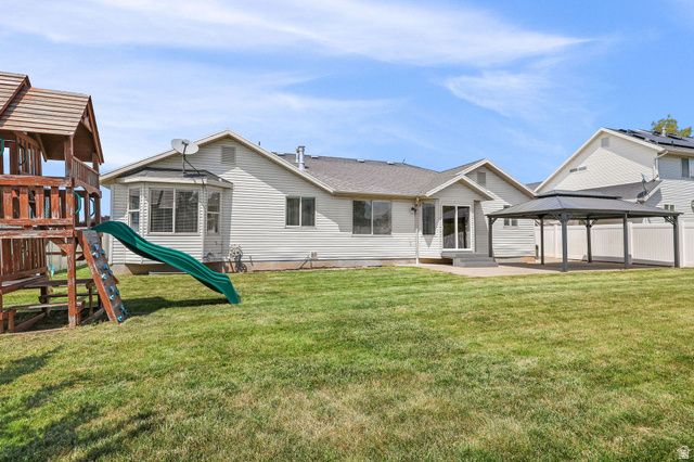 736 E 2200 S, Clearfield, UT 84015