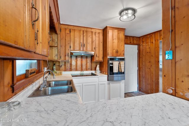 1408 Halltown Road, Jacksonville, NC 28546