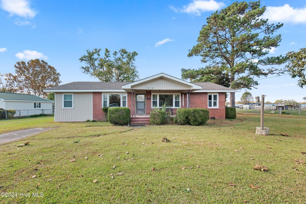 1408 Halltown Road, Jacksonville, NC 28546