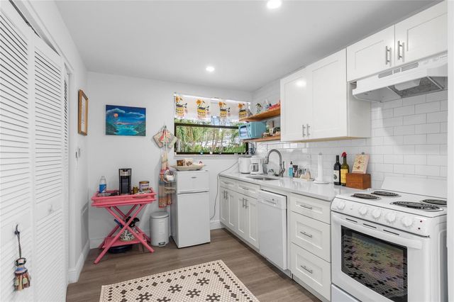 229 Fordham Drive, Lake Worth Beach, FL 33460