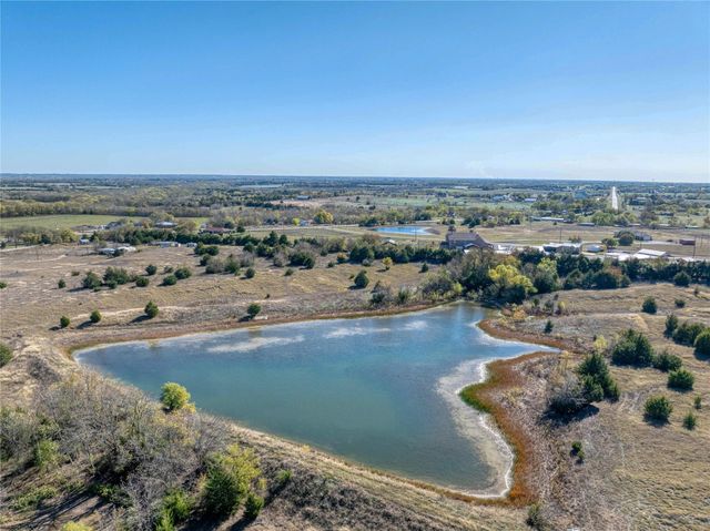 10420 County Road 470, Blue Ridge, TX 75424