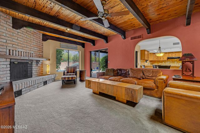 6501 N Avenida De Posada, Tucson, AZ 85718