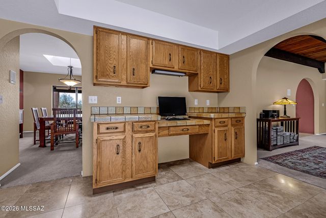 6501 N Avenida De Posada, Tucson, AZ 85718