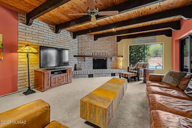 6501 N Avenida De Posada, Tucson, AZ 85718