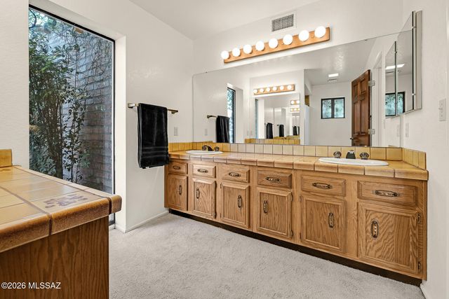 6501 N Avenida De Posada, Tucson, AZ 85718