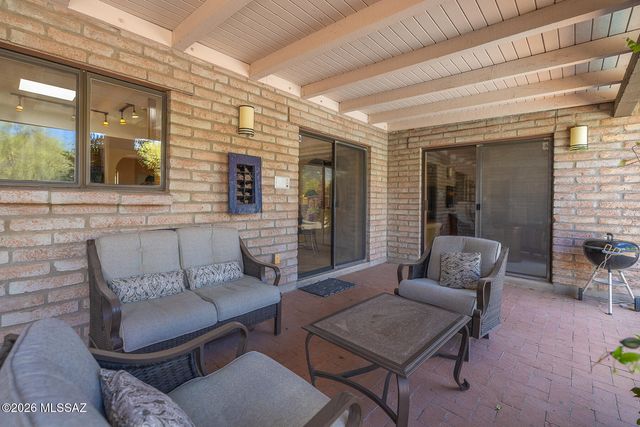 6501 N Avenida De Posada, Tucson, AZ 85718