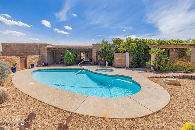 6501 N Avenida De Posada, Tucson, AZ 85718