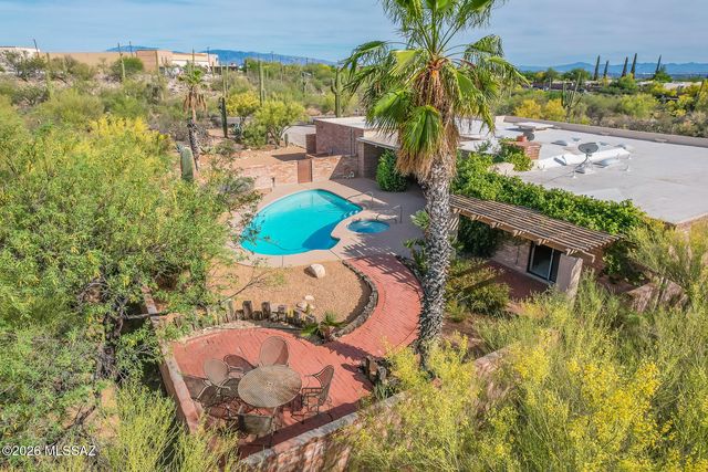 6501 N Avenida De Posada, Tucson, AZ 85718