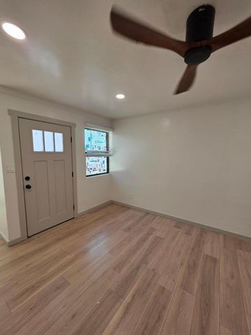 4034 E Moreland Street Apt 2, Phoenix, AZ 85008