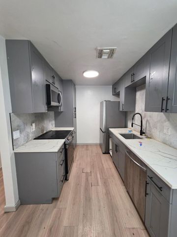 4034 E Moreland Street Apt 2, Phoenix, AZ 85008