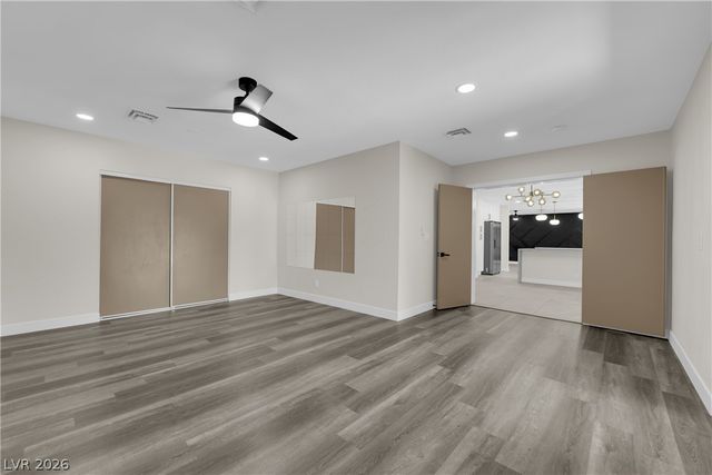2845 Rosanna Street, Las Vegas, NV 89117