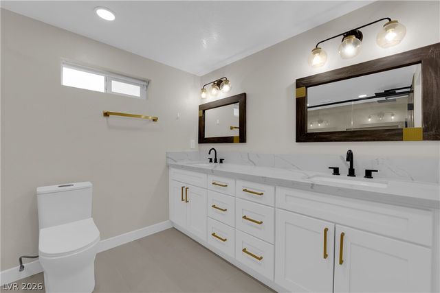 2845 Rosanna Street, Las Vegas, NV 89117