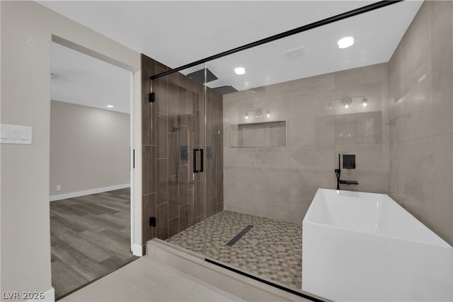 2845 Rosanna Street, Las Vegas, NV 89117