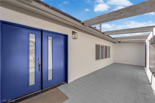 2845 Rosanna Street, Las Vegas, NV 89117