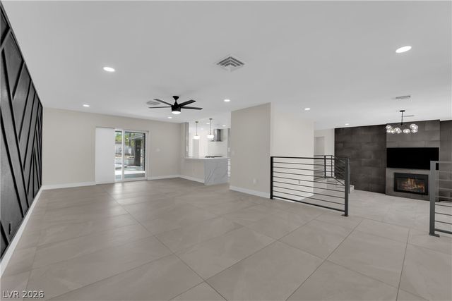 2845 Rosanna Street, Las Vegas, NV 89117