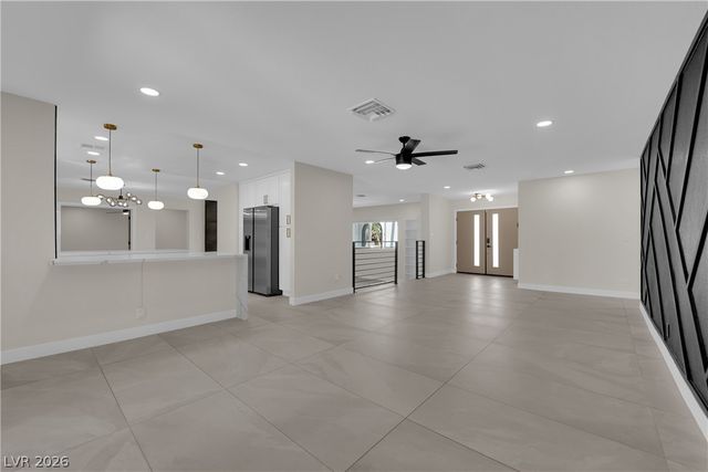 2845 Rosanna Street, Las Vegas, NV 89117