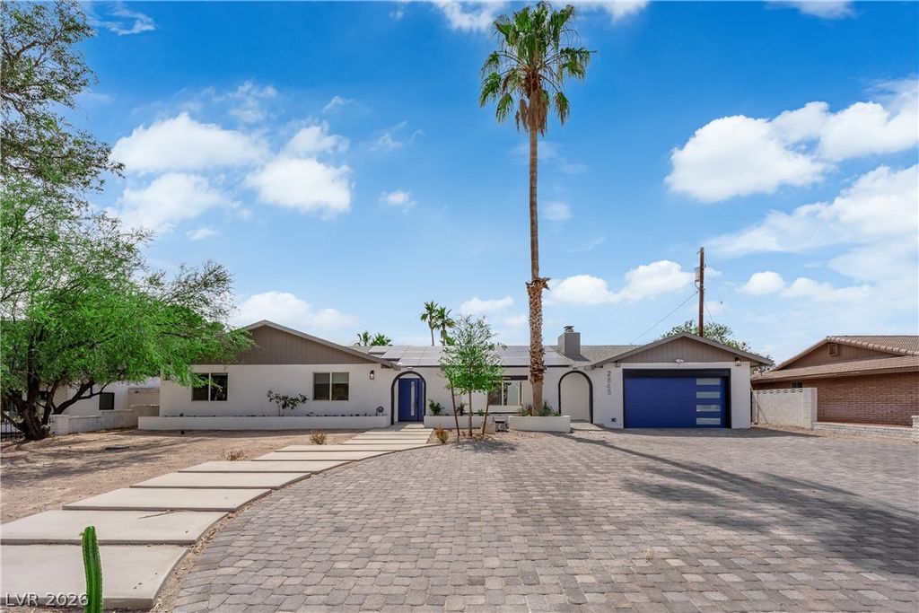2845 Rosanna Street, Las Vegas, NV 89117