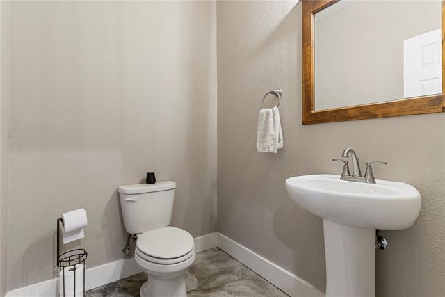 139 Kriston Lane, Springtown, TX 76082
