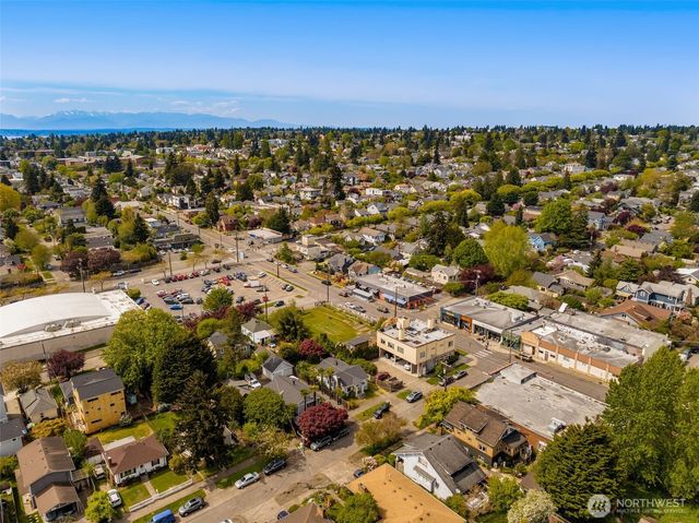 6241 6th Avenue NW, Seattle, WA 98107