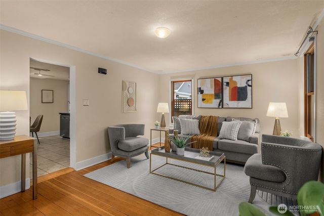 6241 6th Avenue NW, Seattle, WA 98107