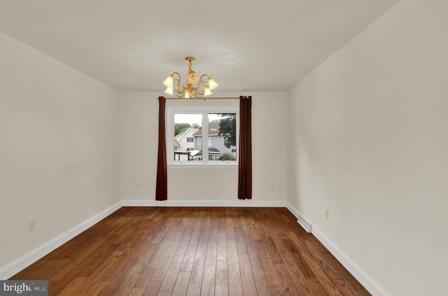 19 FOXCHASE LN, Lebanon, PA 17042
