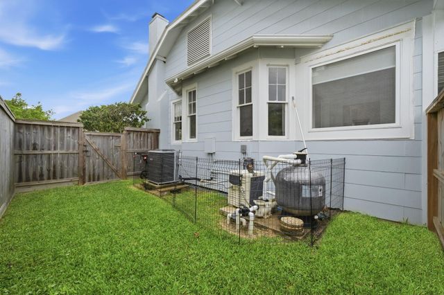 4509 Sherman Boulevard, Galveston, TX 77551