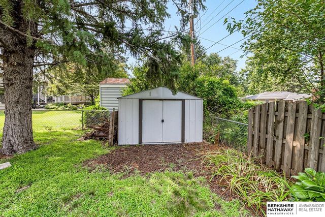 12736 Weir Street, Omaha, NE 68137