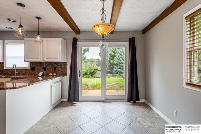 12736 Weir Street, Omaha, NE 68137