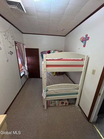 418 7th Avenue, Troy, NY 12182