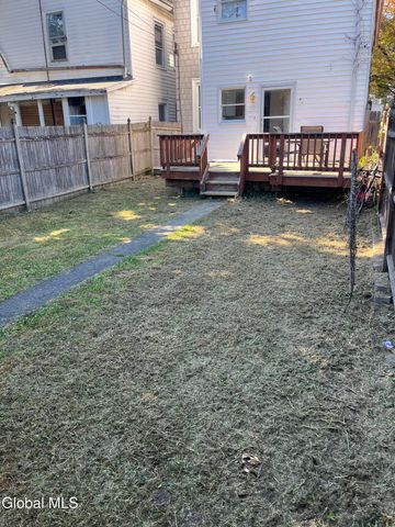 418 7th Avenue, Troy, NY 12182