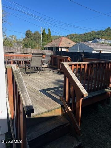 418 7th Avenue, Troy, NY 12182