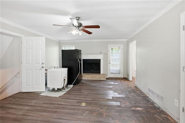 1948 Winding Creek Lane SW, Marietta, GA 30064