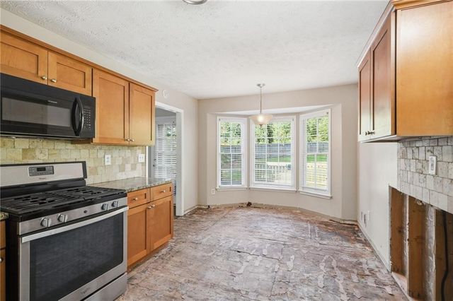 1948 Winding Creek Lane SW, Marietta, GA 30064