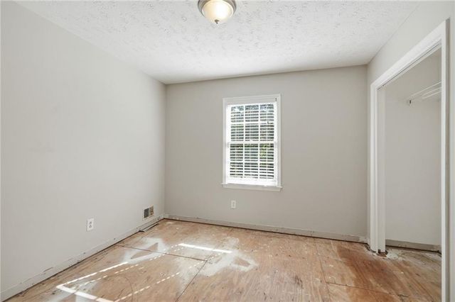 1948 Winding Creek Lane SW, Marietta, GA 30064