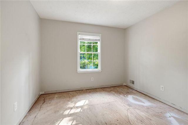 1948 Winding Creek Lane SW, Marietta, GA 30064