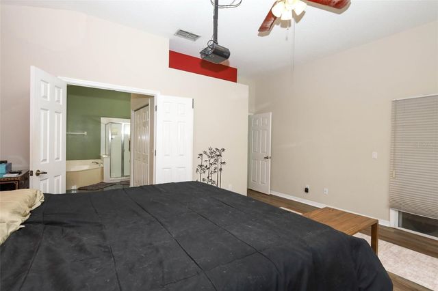 877 KENSINGTON GARDENS COURT, Oviedo, FL 32765
