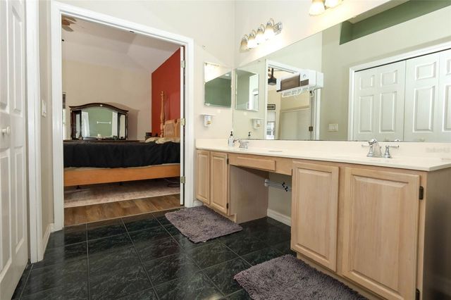 877 KENSINGTON GARDENS COURT, Oviedo, FL 32765