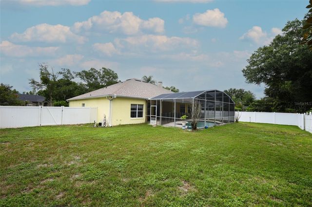 877 KENSINGTON GARDENS COURT, Oviedo, FL 32765