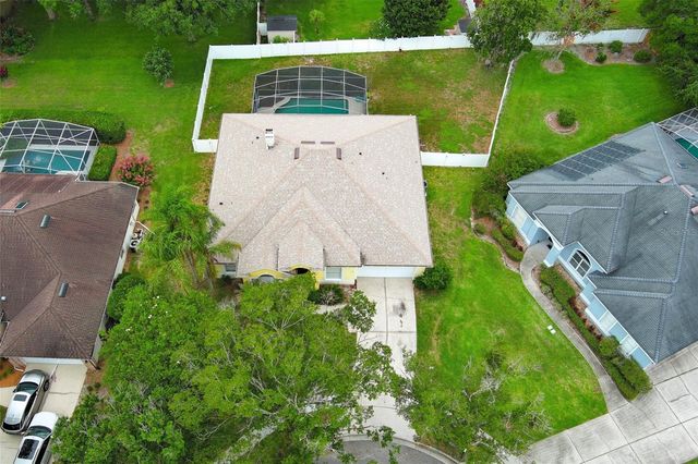 877 KENSINGTON GARDENS COURT, Oviedo, FL 32765