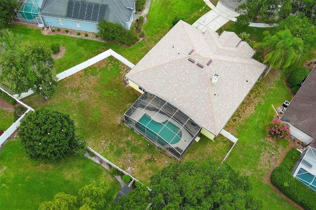 877 KENSINGTON GARDENS COURT, Oviedo, FL 32765