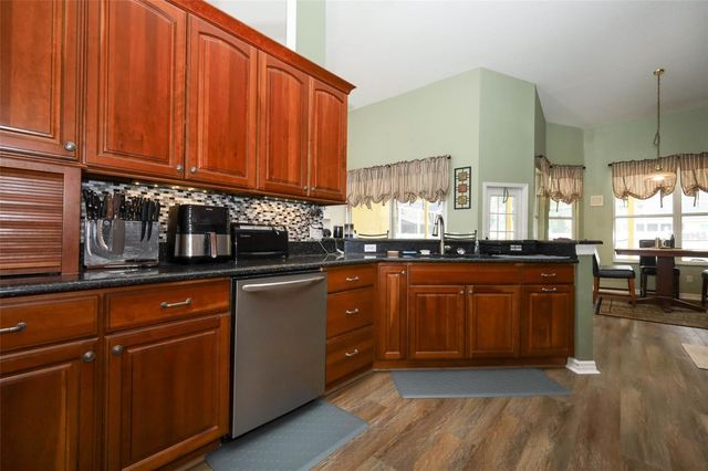 877 KENSINGTON GARDENS COURT, Oviedo, FL 32765