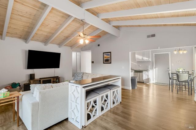 232 Aragon St, Vallejo, CA 94591