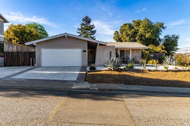 232 Aragon St, Vallejo, CA 94591