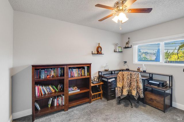 232 Aragon St, Vallejo, CA 94591