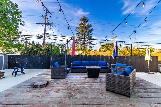 232 Aragon St, Vallejo, CA 94591