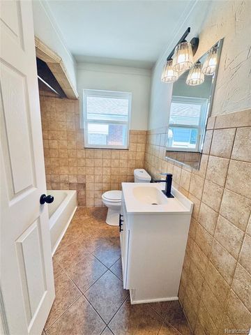 7751 Cortland Avenue, Allen Park, MI 48101