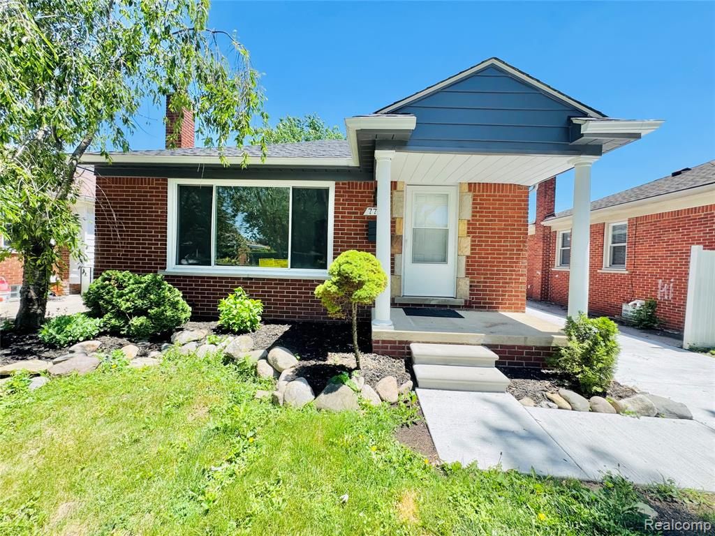 7751 Cortland Avenue, Allen Park, MI 48101