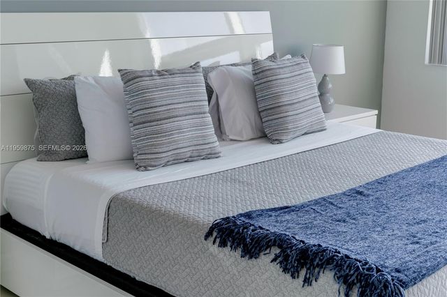 3250 NE 1st Ave 713, Miami, FL 33137