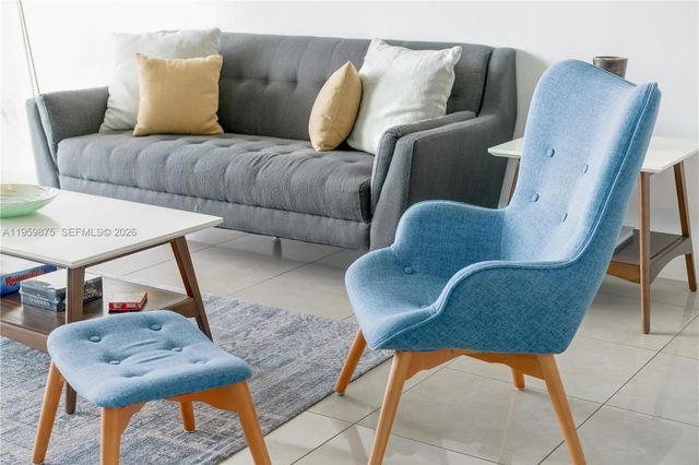 3250 NE 1st Ave 713, Miami, FL 33137