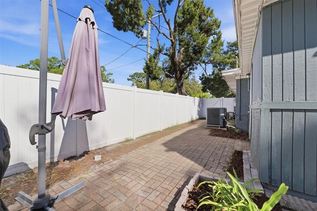 8001 N OLA AVENUE, Tampa, FL 33604